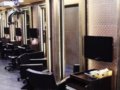奢华发型屋　理个头要6000元　隐密性高名人最爱