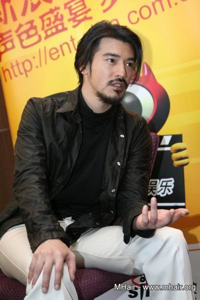 金城武新浪聊伤城>不习惯和