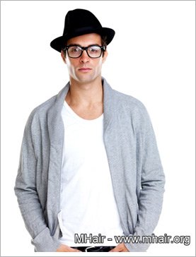 一家四口都近視！　眼科醫師親試雷射矯正