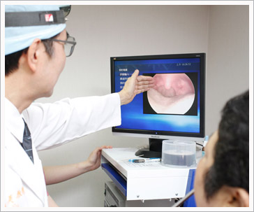 聲音沙啞莫輕忽　喉閃頻攝影檢查說分明