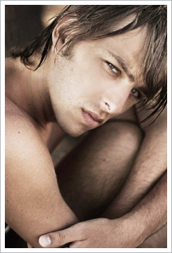 削除喉結手術　男女顧慮大不同