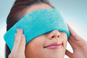 眼睛霧濛濛,該用洗眼液嗎?