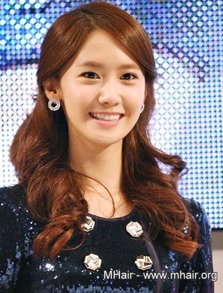  少女时代允儿去黑头秘方 做清新美少女 