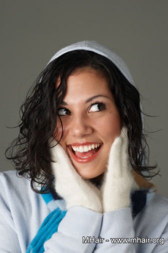 谢娜变身红脸秋菊 摆脱冬日高原红