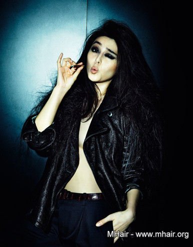 双冰戏里戏外斗艳 另类妆容PK