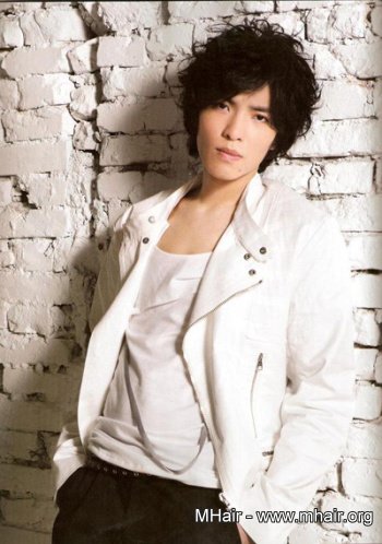  萧敬腾&ldquo;雨神&rdquo;再发威 赐冬季保湿术 