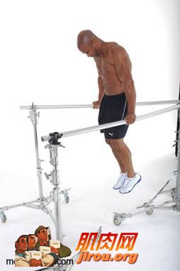 V型双杠臂屈伸1